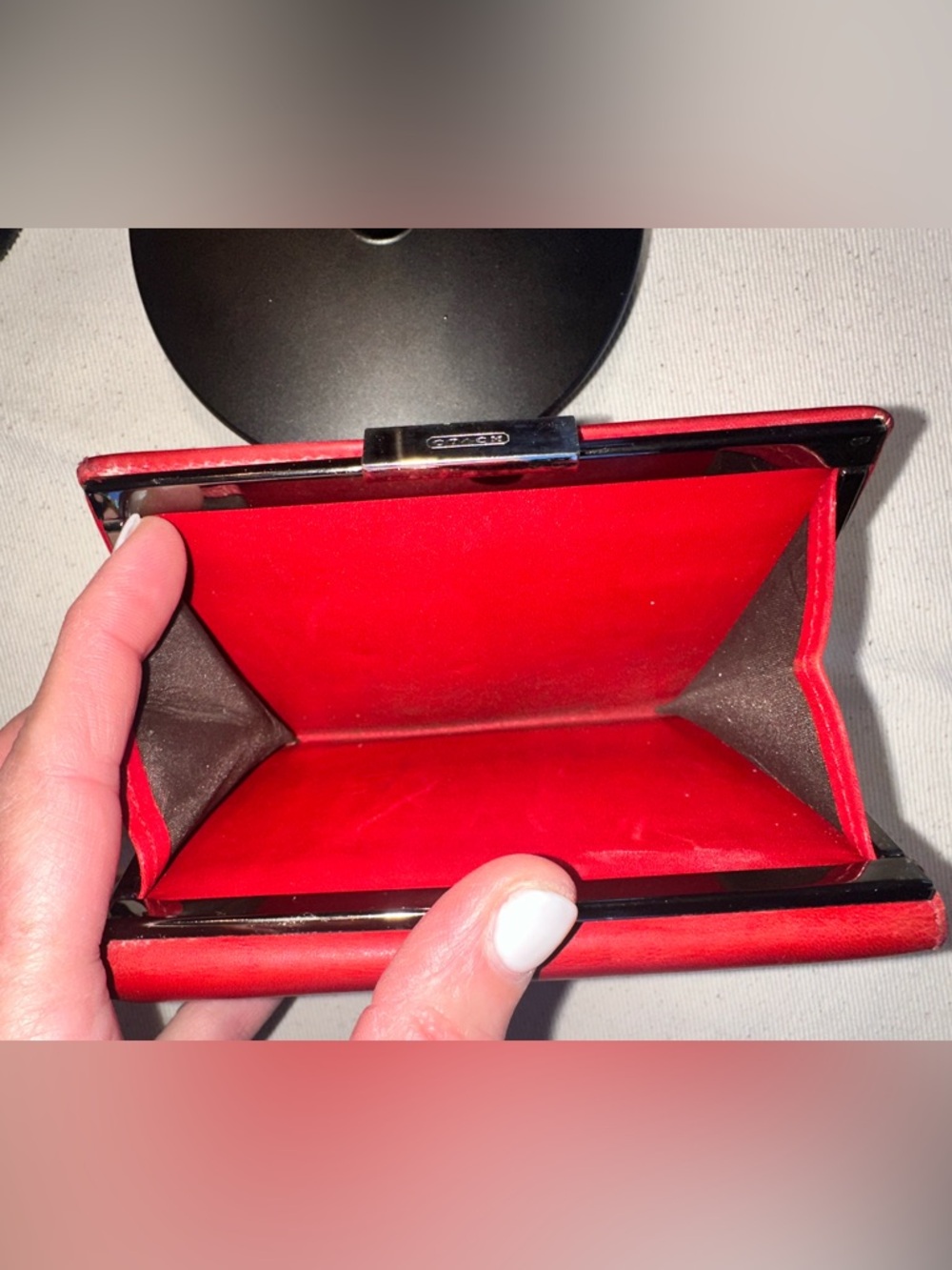 Coach Vintage Frame Wallet 7891 • Polished Calfskin • Y2K Archive Red ❤️ - Picture 8 of 11